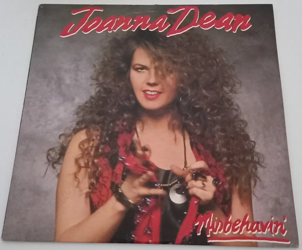 Joanna Dean, Misbehavin' Image 1++